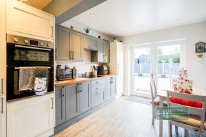 Photo 26- click for photo gallery